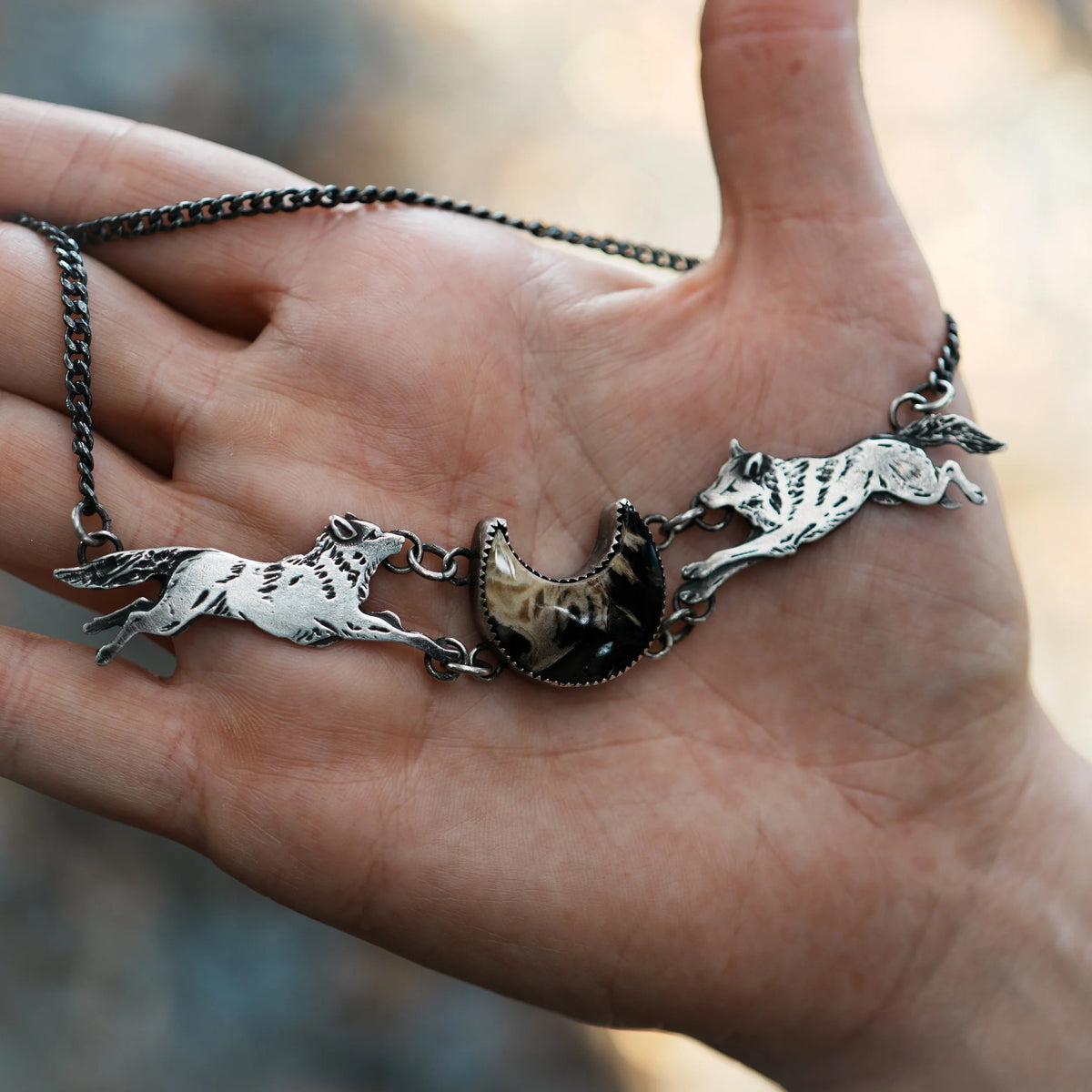 The Lovers N0.1 - Choker Necklace, side view