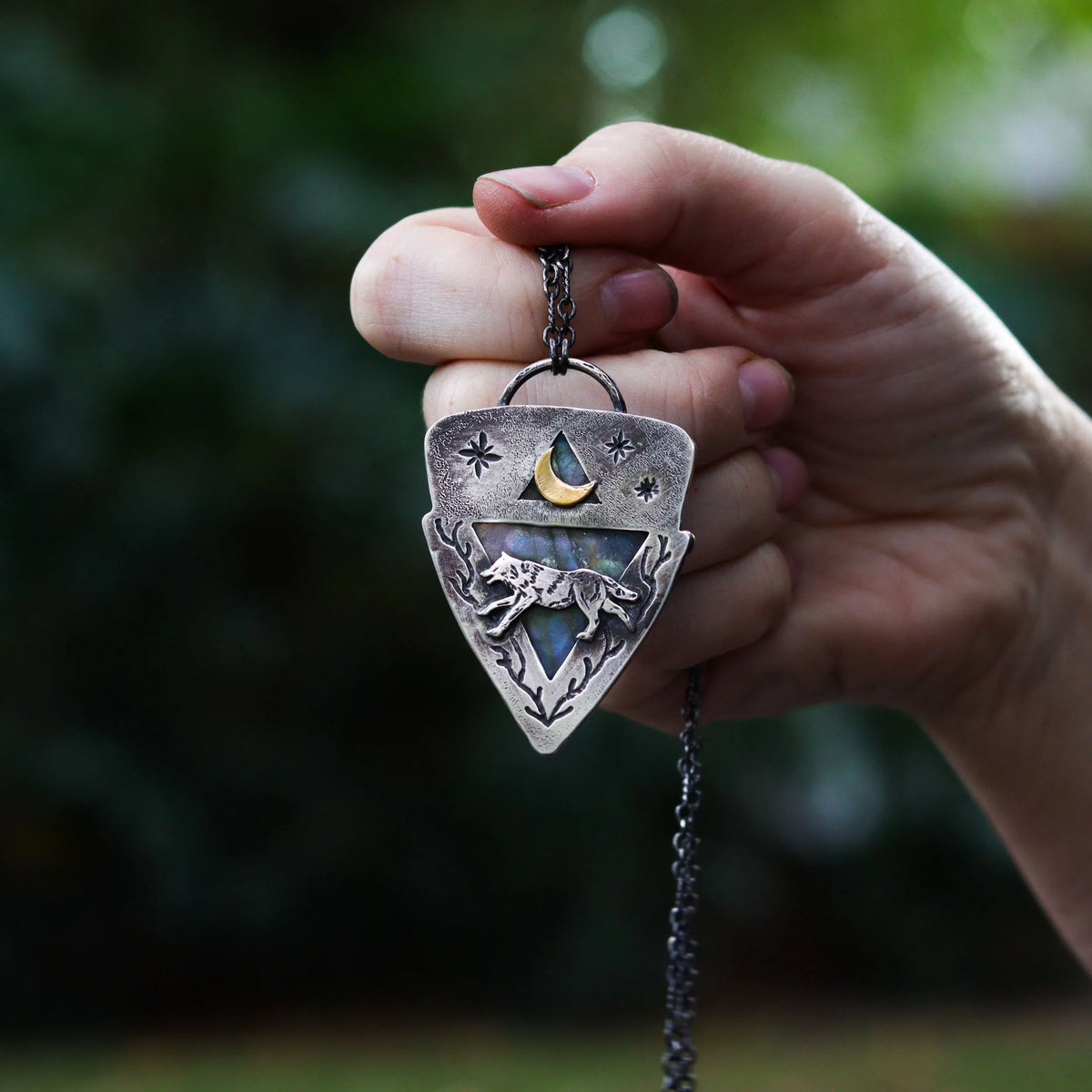 Howling at last light - Wolf Labradorite Necklace, alternate view